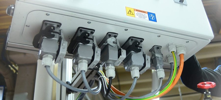 Walther Procon rectangular connectors on a machine panel